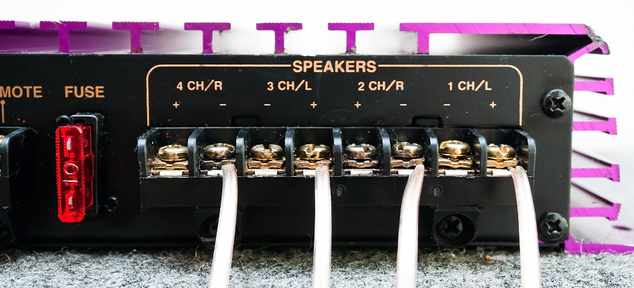 Can You Hook Up 3 Speakers To A 2 Channel Amp?3